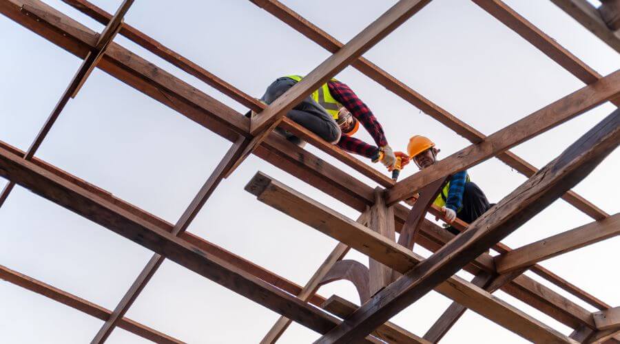 Professional gutter cleaning services in Zebulon, NC